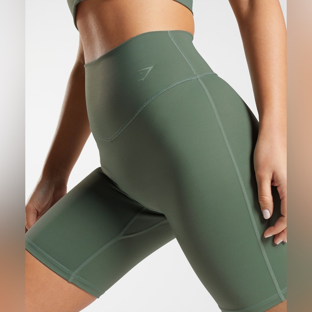 GYMSHARK ELEVATE CYCLING SHORTS